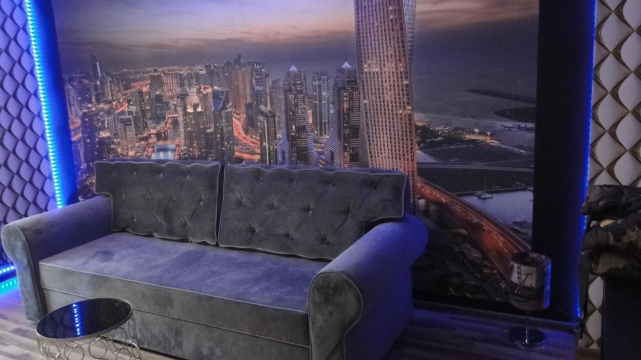 Ferienwohnung Dubai Marina De Lux Bytom Exterior foto
