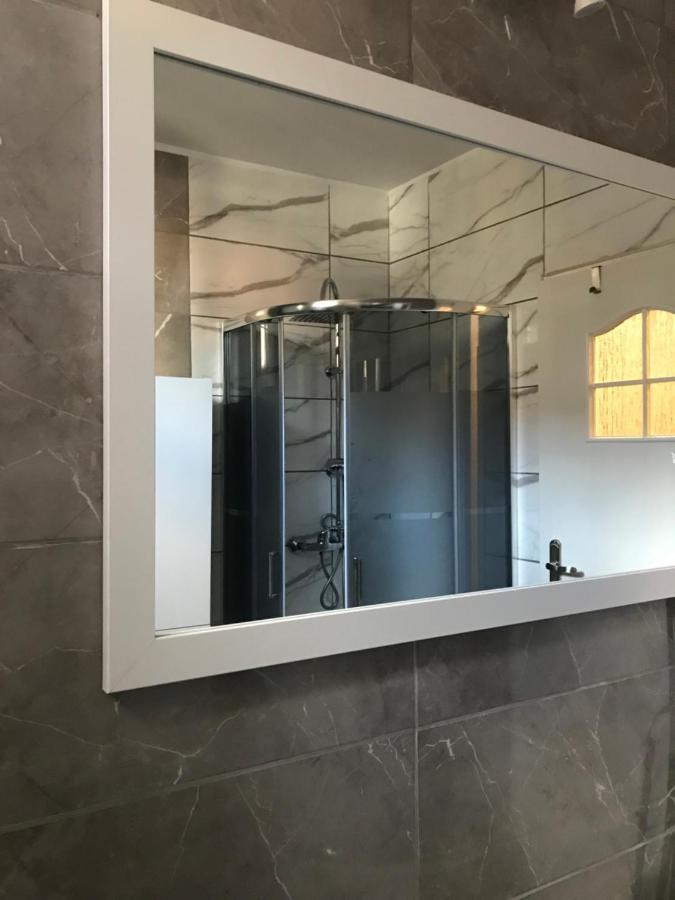 Ferienwohnung Dubai Marina De Lux Bytom Exterior foto