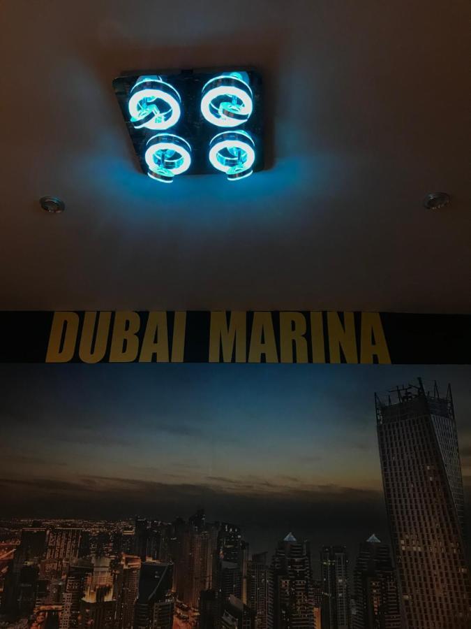Ferienwohnung Dubai Marina De Lux Bytom Exterior foto